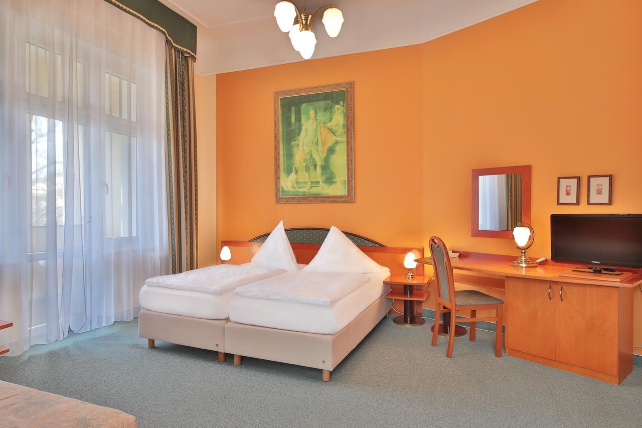 Villa Regent Spa & Wellness Маріанські Лазні Екстер'єр фото